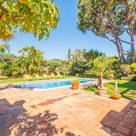 Villa Vilamoura Golf Village *